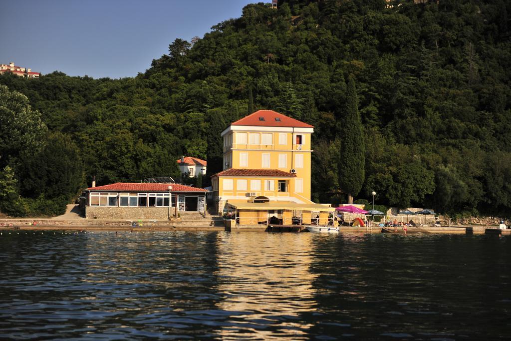 Bed&breakfast Eva 3* Omišalj